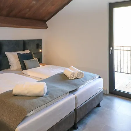 別荘 Doppelchalet Am アフリッツ